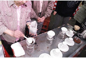 20100926 -�R�[�q�[�̔������������������ -_8