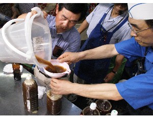 20110703 -EM�ڂ����|�{�t�Â���̎�����-�@_11