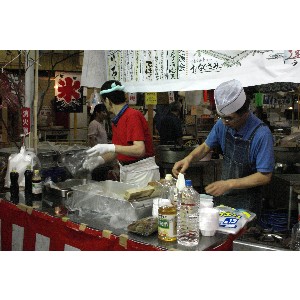 20110730-�Ƃ���Ă���������H������-_2