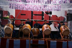 �W�����{����s ����׌��r����`�����e�B�~�j�R���T�[�g_16